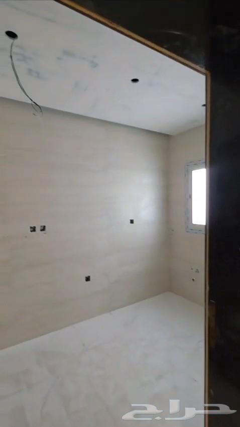 شقة 3 غرف في الريان 3