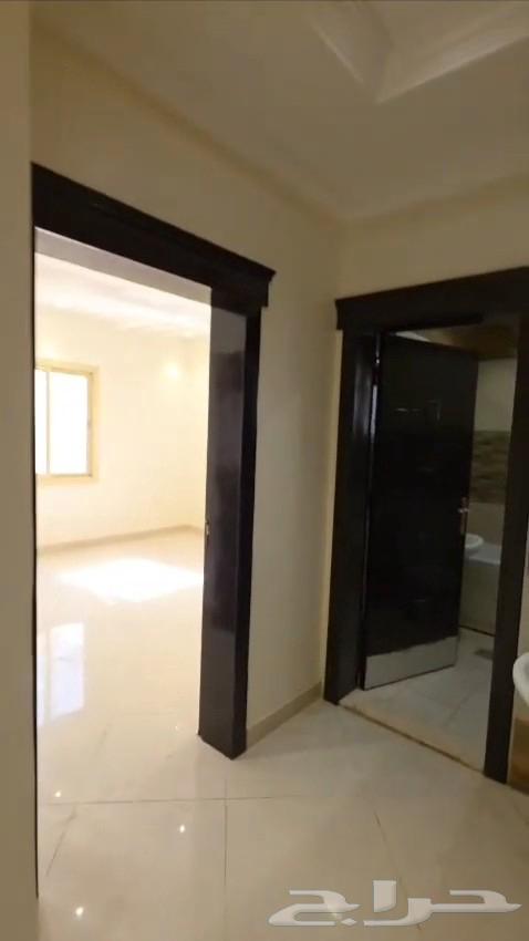 شقة 3 غرف في الريان 7