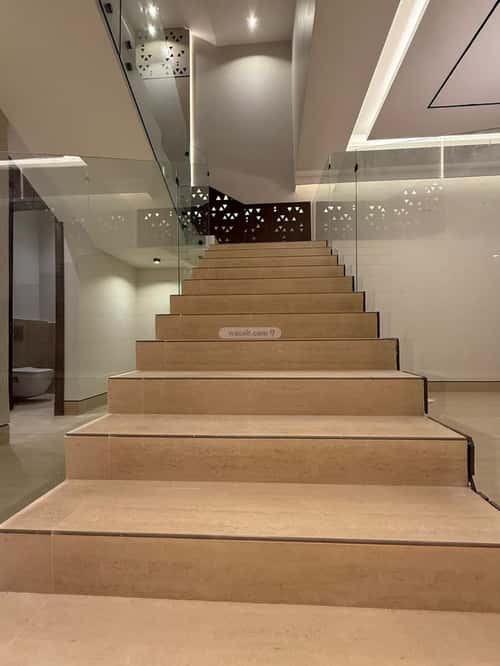 فيلا 6 غرف في المهدية 7