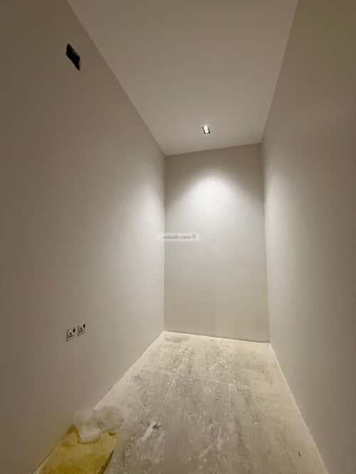 فيلا 6 غرف في المهدية 9