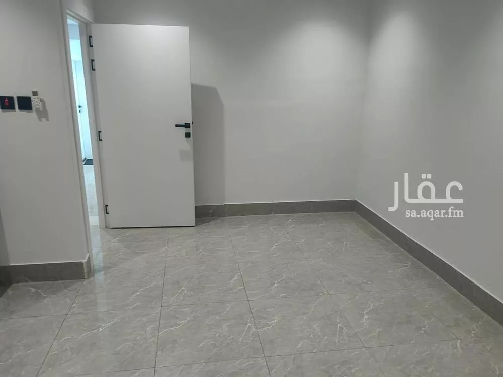 شقة 1 غرف في الملك فهد 17