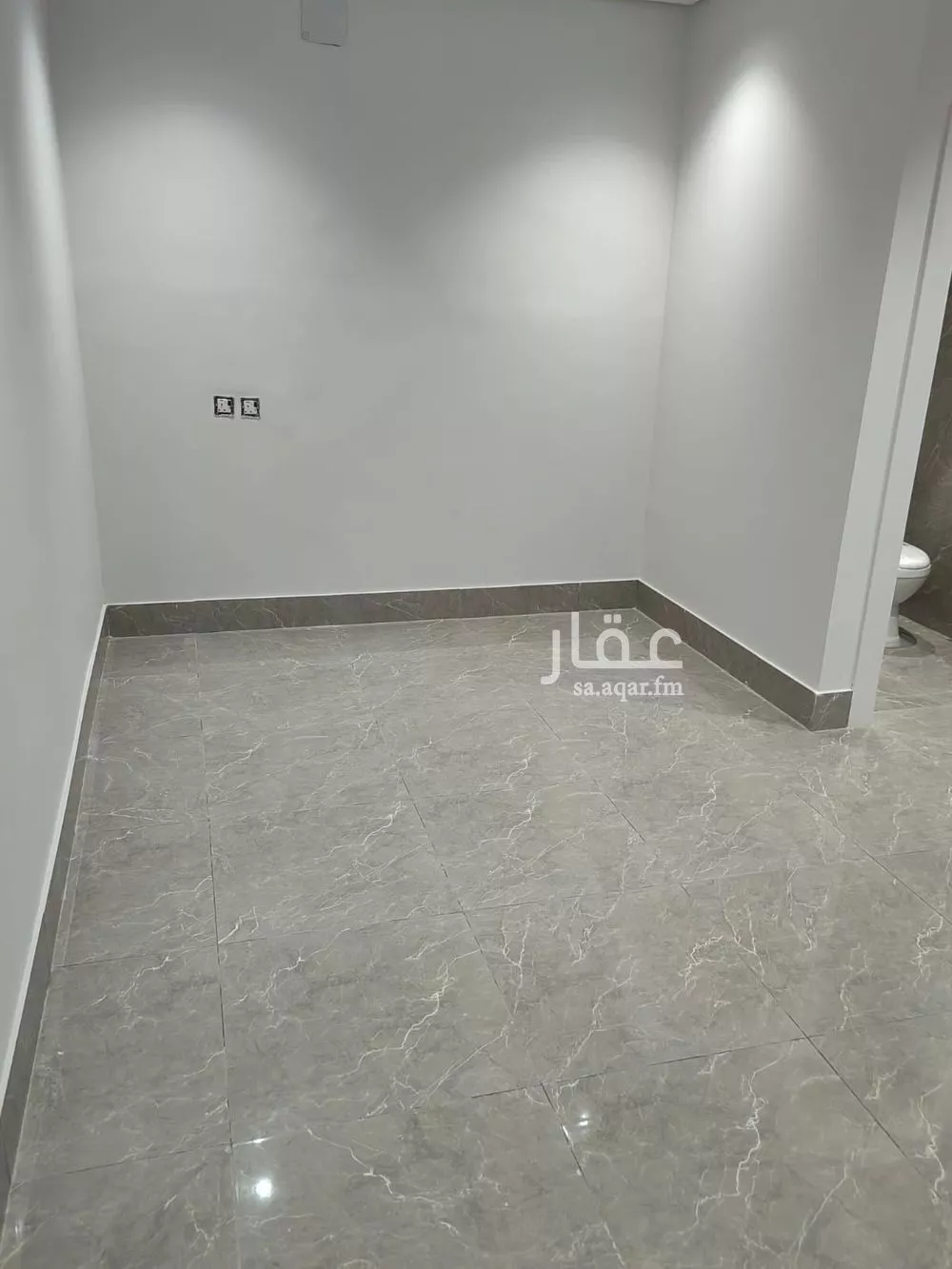 شقة 1 غرف في الملك فهد 18