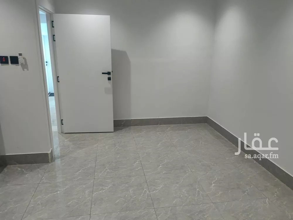 شقة 1 غرف في الملك فهد 7