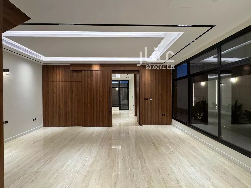 فيلا 5 غرف في الملقا 7