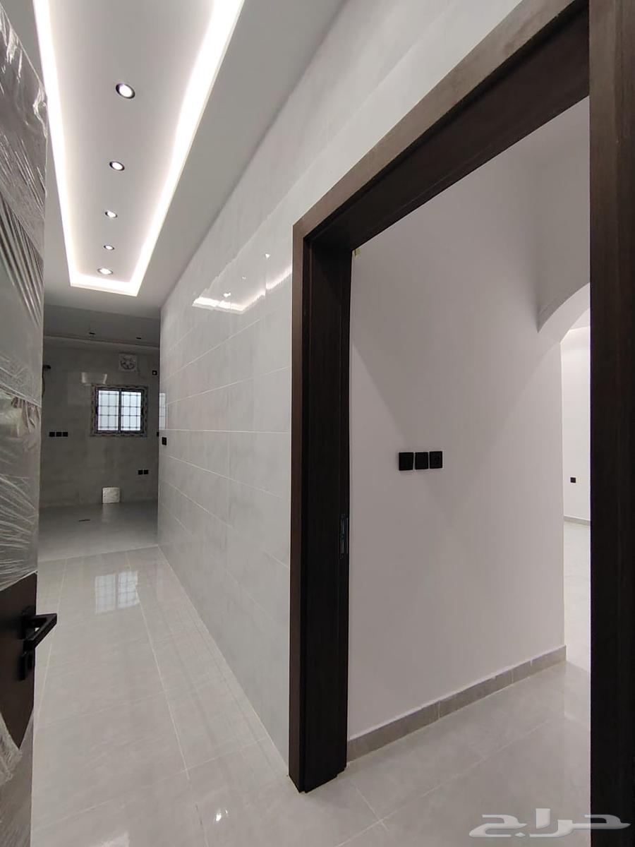 فيلا 7 غرف في الصفوة 19