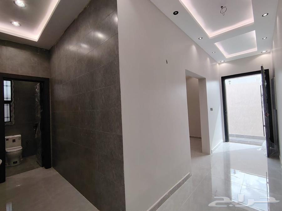 فيلا 7 غرف في الصفوة 25