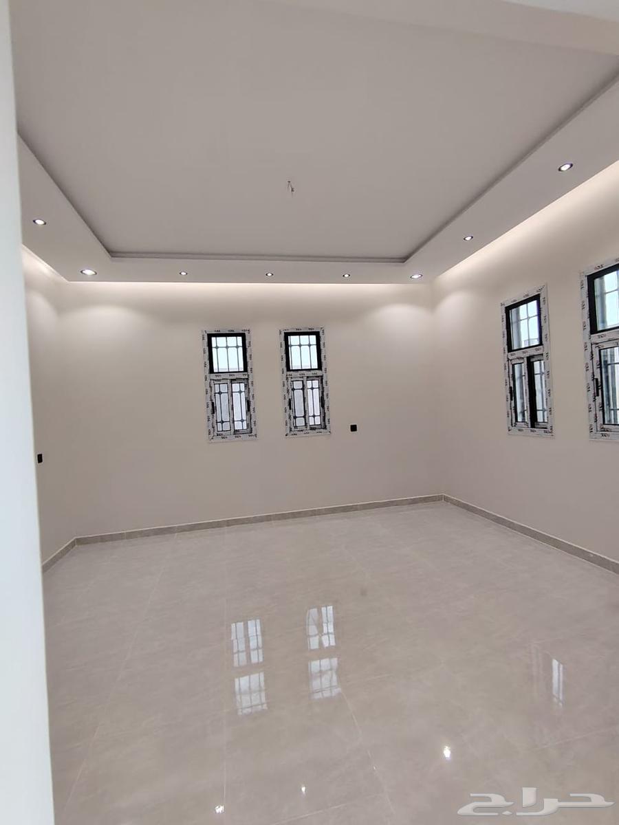 فيلا 7 غرف في الصفوة 26