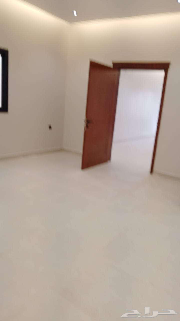 فيلا 6 غرف في الرياض 40