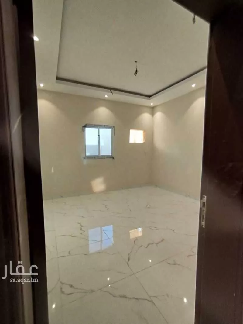 شقة 4 غرف في الياقوت 5