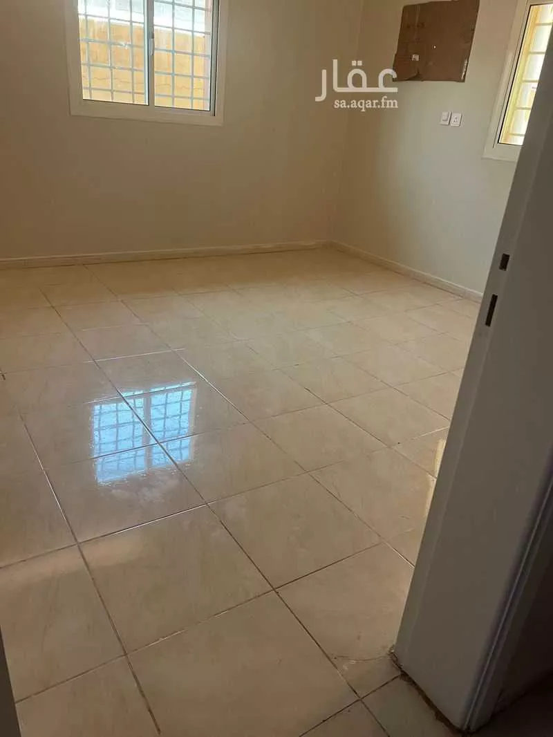 شقة 5 غرف في السنابل 9