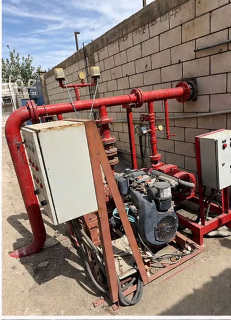 مستودع 1200 م² في الساحل 6