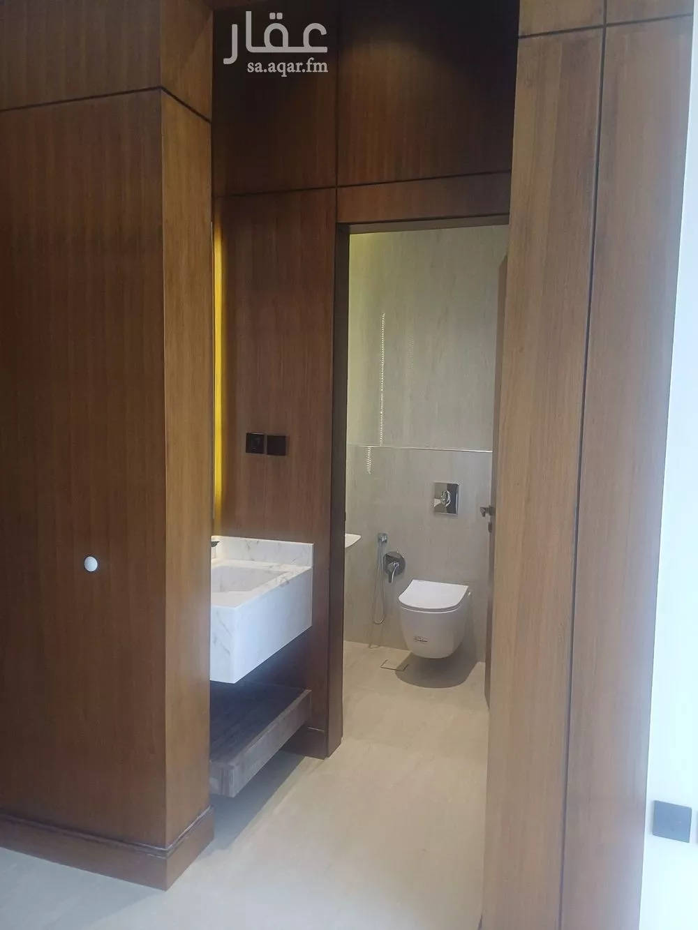 فيلا 4 غرف في النرجس 17