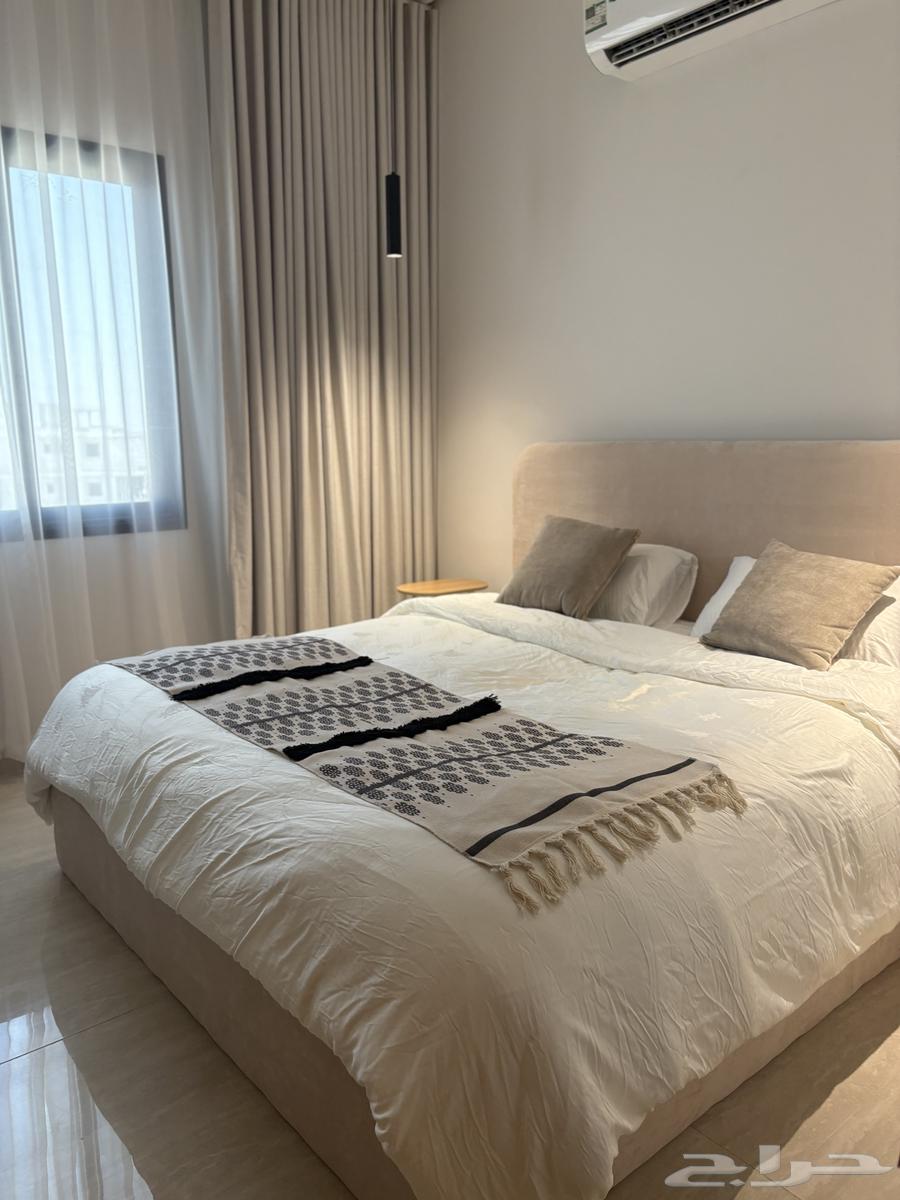 شقة  في الشعلة 8