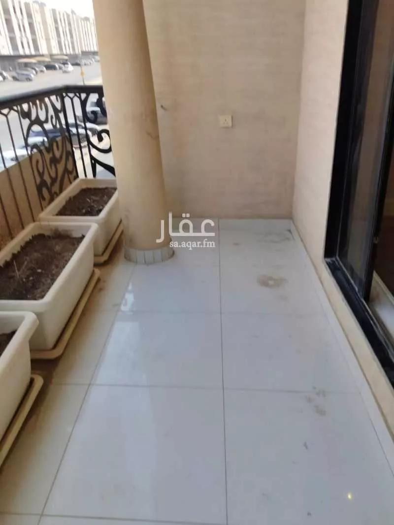 3 bedroom apartment in Al Aridh 12