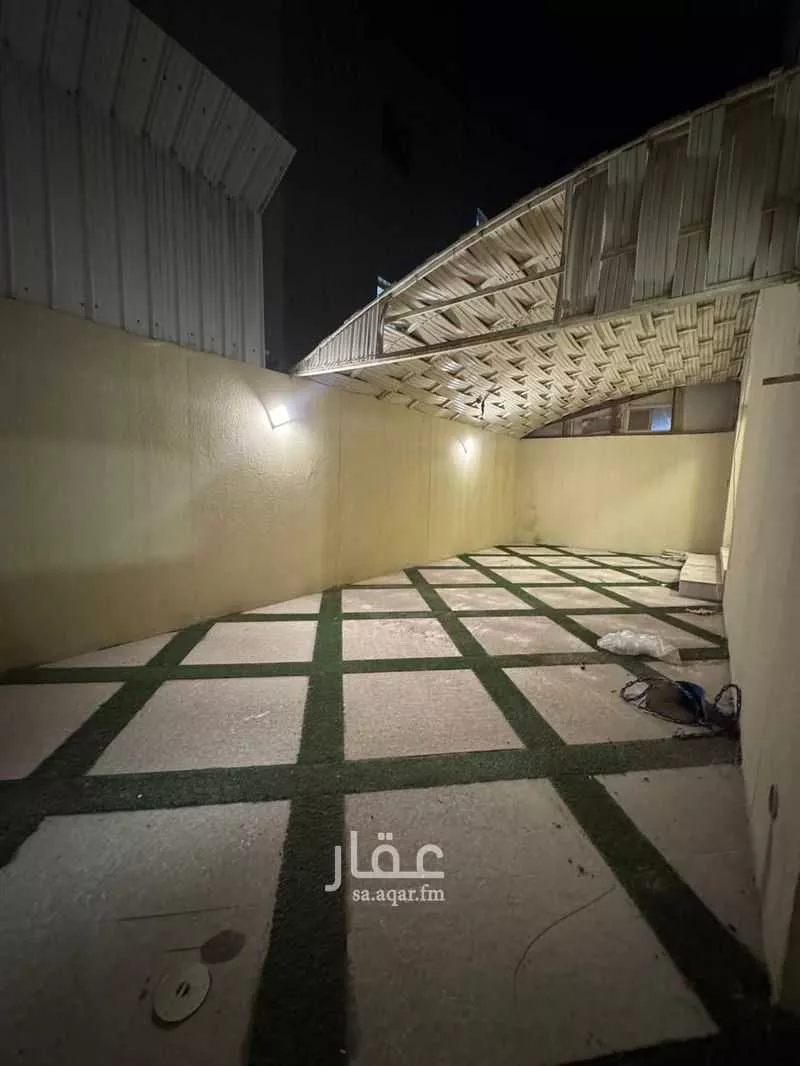 شقة 5 غرف في النور 11