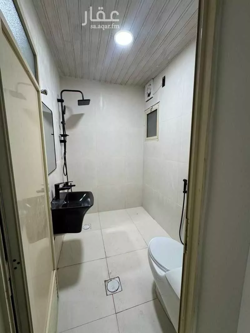 شقة 5 غرف في النور 6