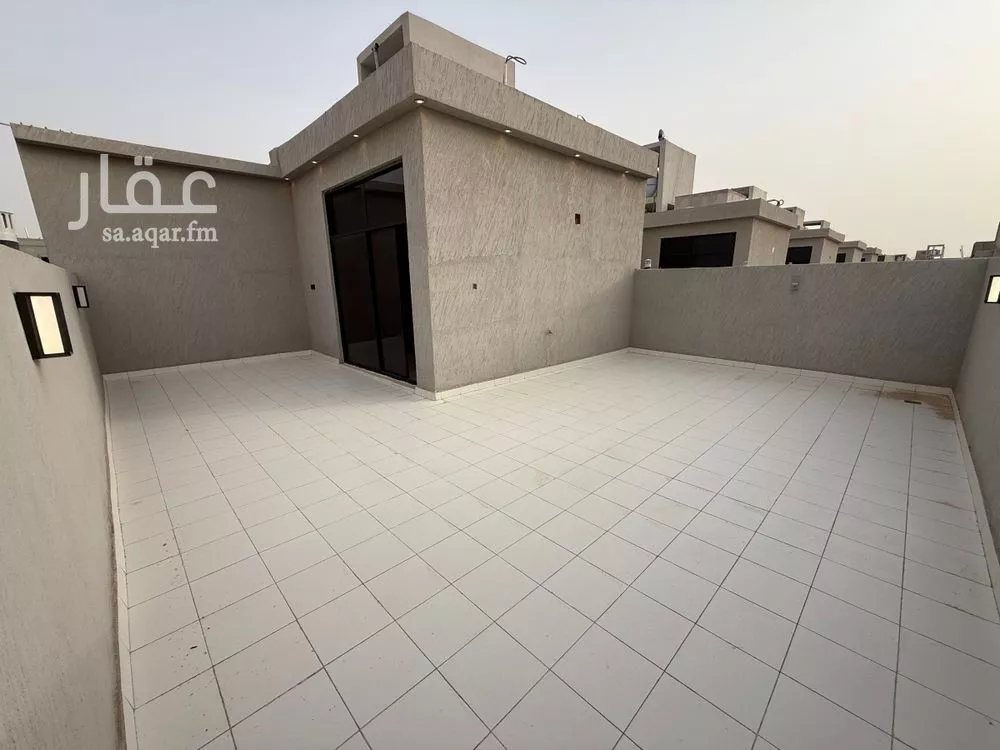 فيلا 5 غرف في الرمال 14