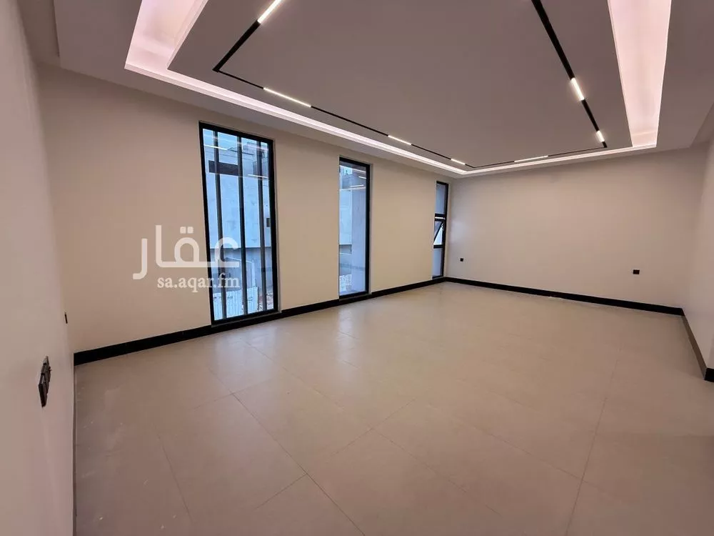 فيلا 5 غرف في الرمال 6