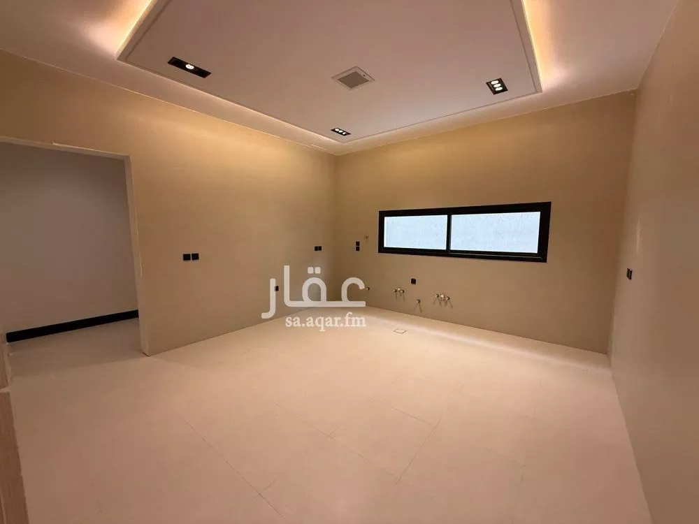 فيلا 5 غرف في الرمال 8