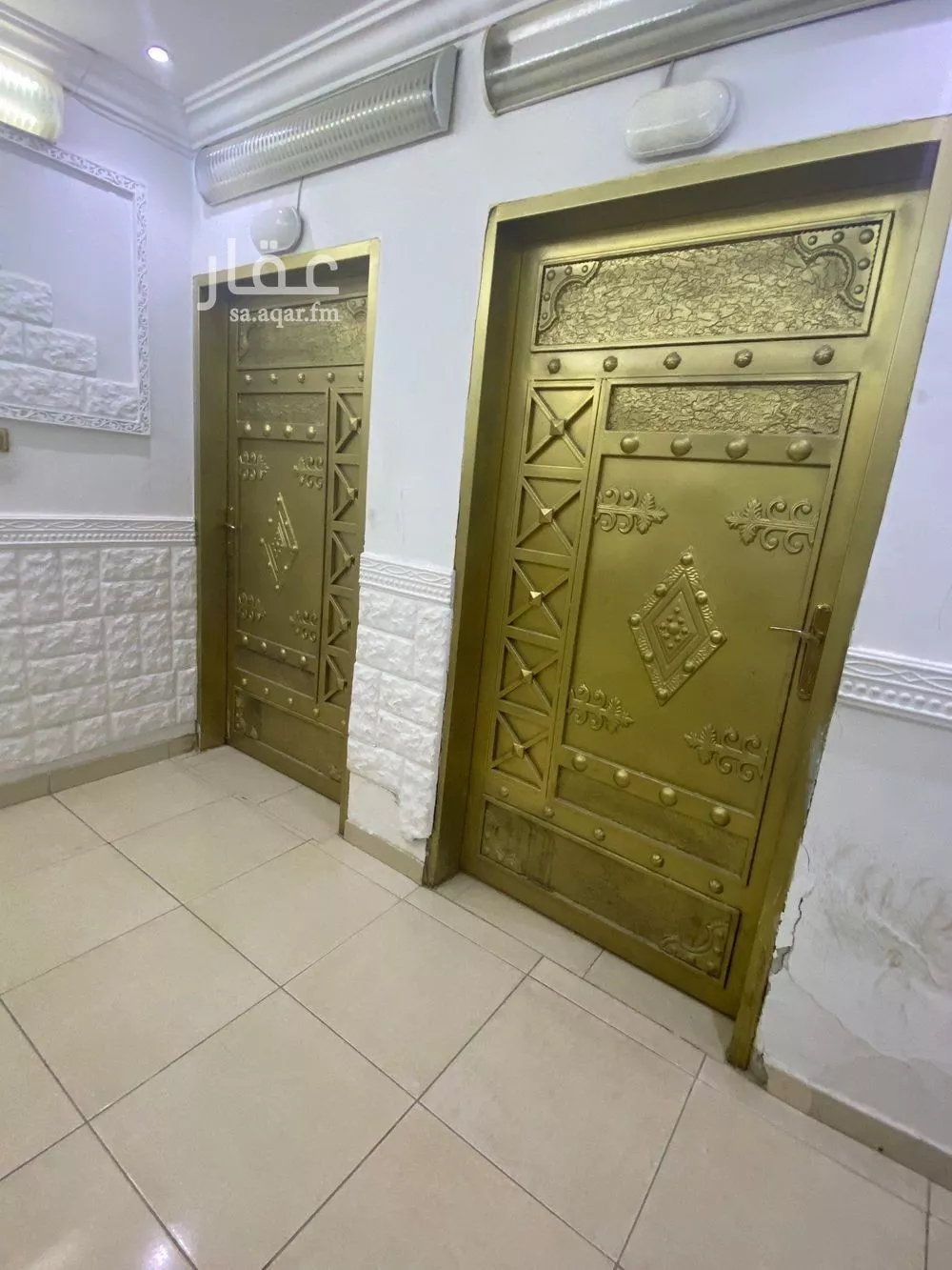 دور 4 غرف في المونسية 13