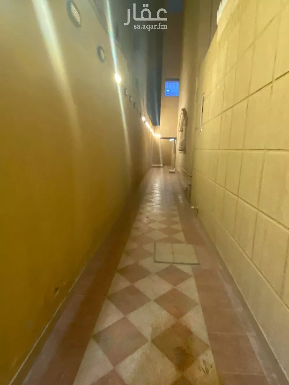 دور 4 غرف في المونسية 17