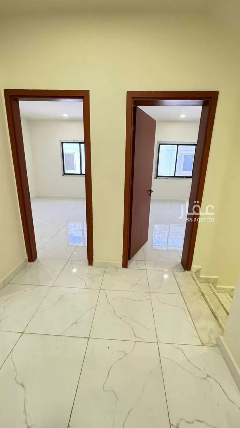 فيلا 8 غرف في الشرق 8