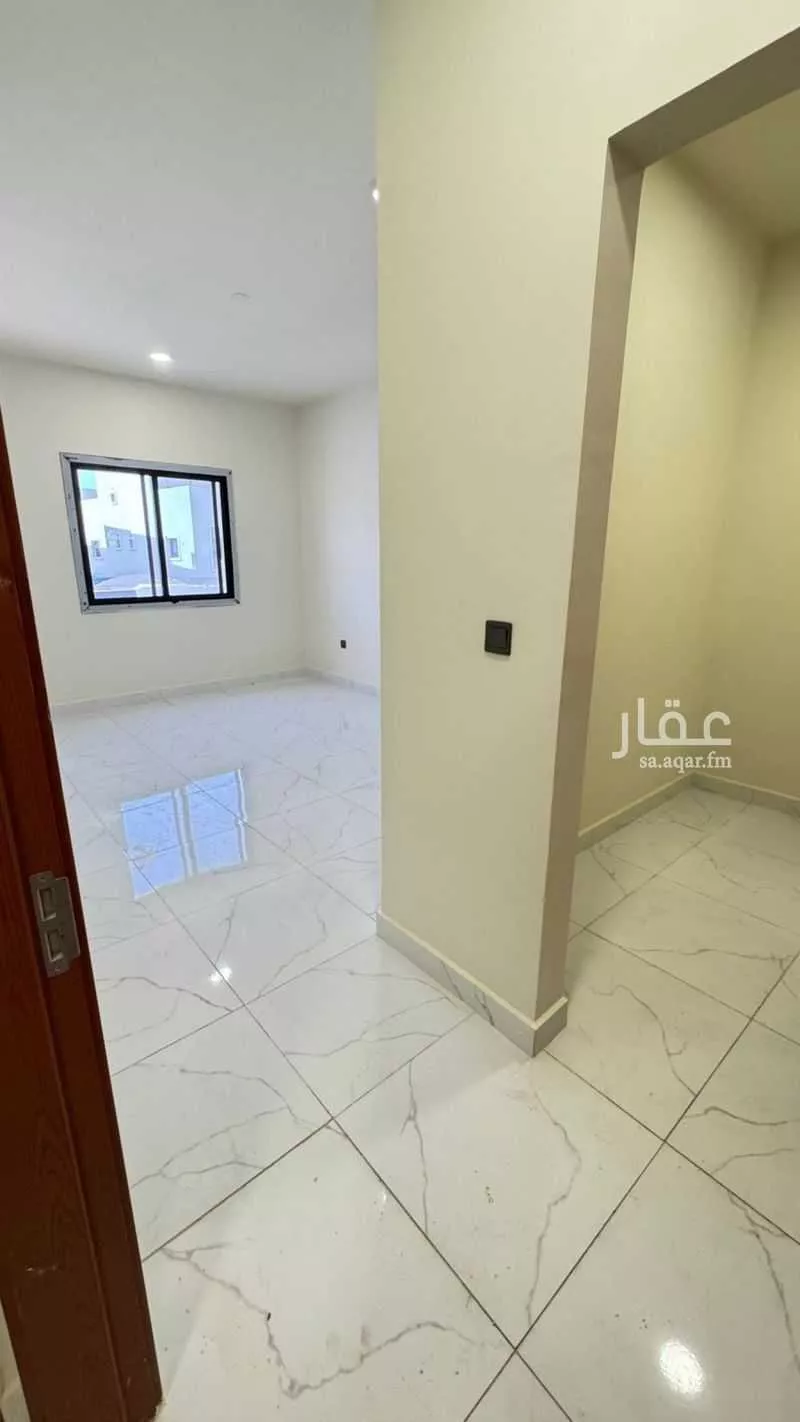 فيلا 8 غرف في الشرق 19