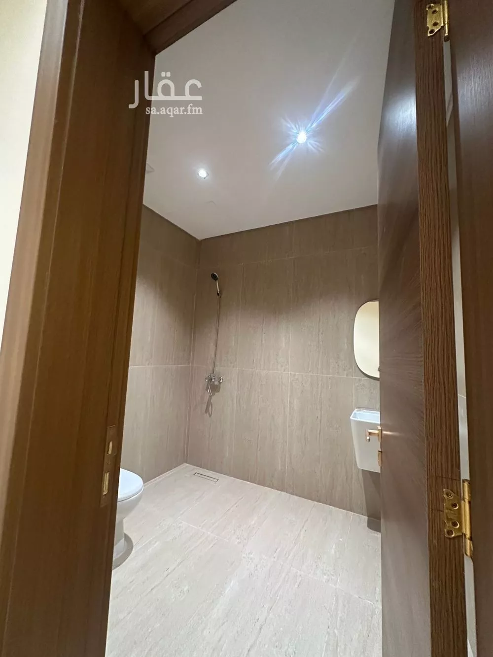 شقة 4 غرف في ديراب 9