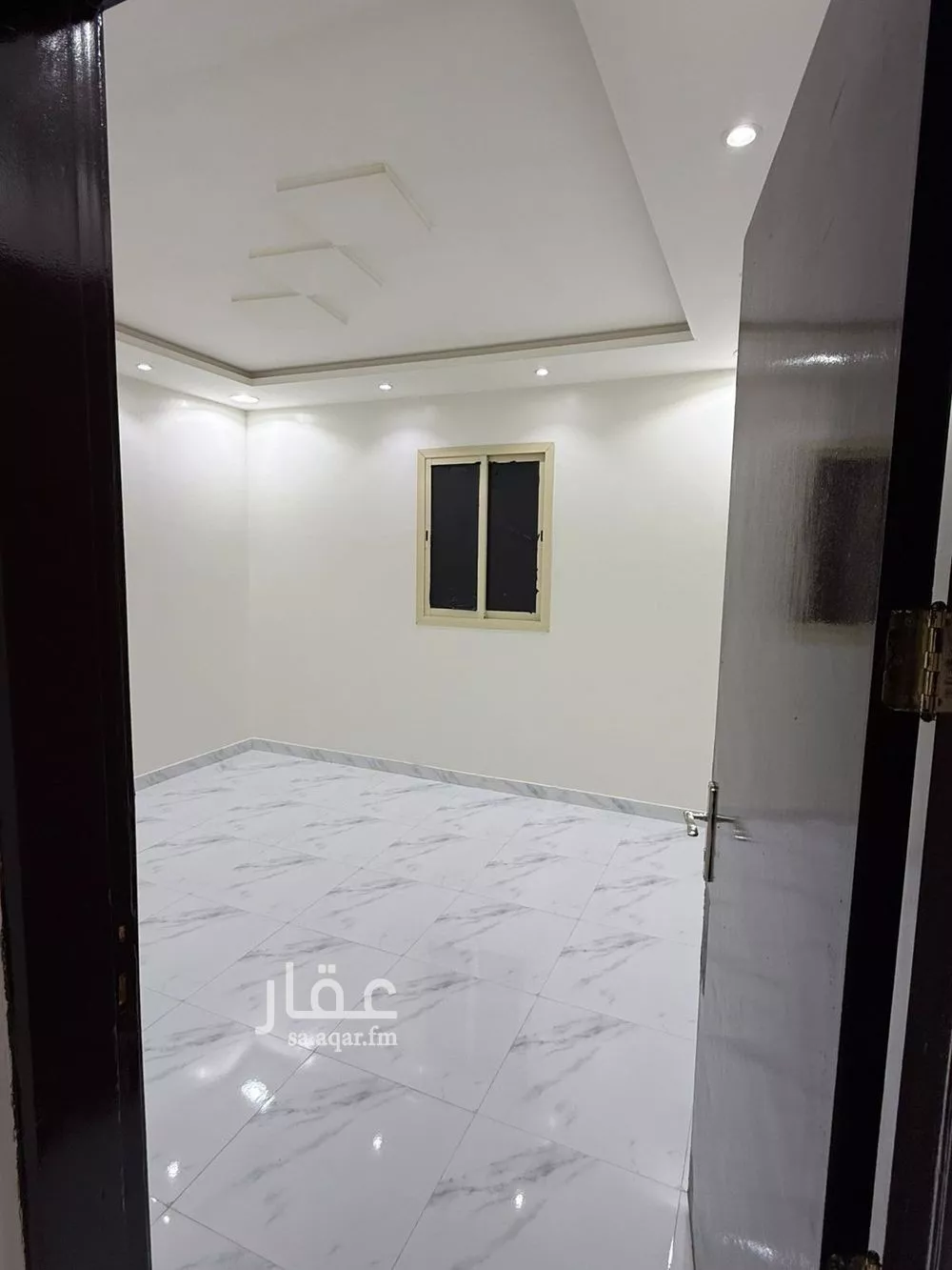 شقة 2 غرف في القادسية 9