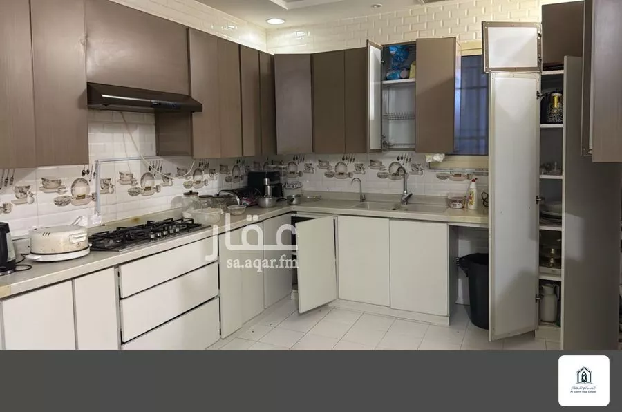 فيلا 7 غرف في ظهرة لبن 3