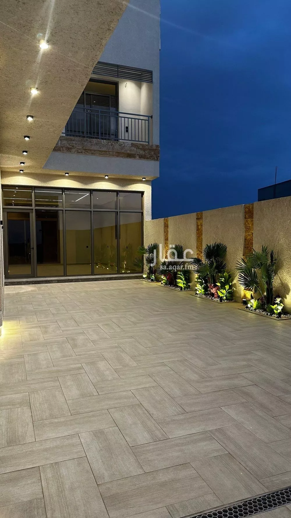 فيلا 6 غرف في المهدية 16