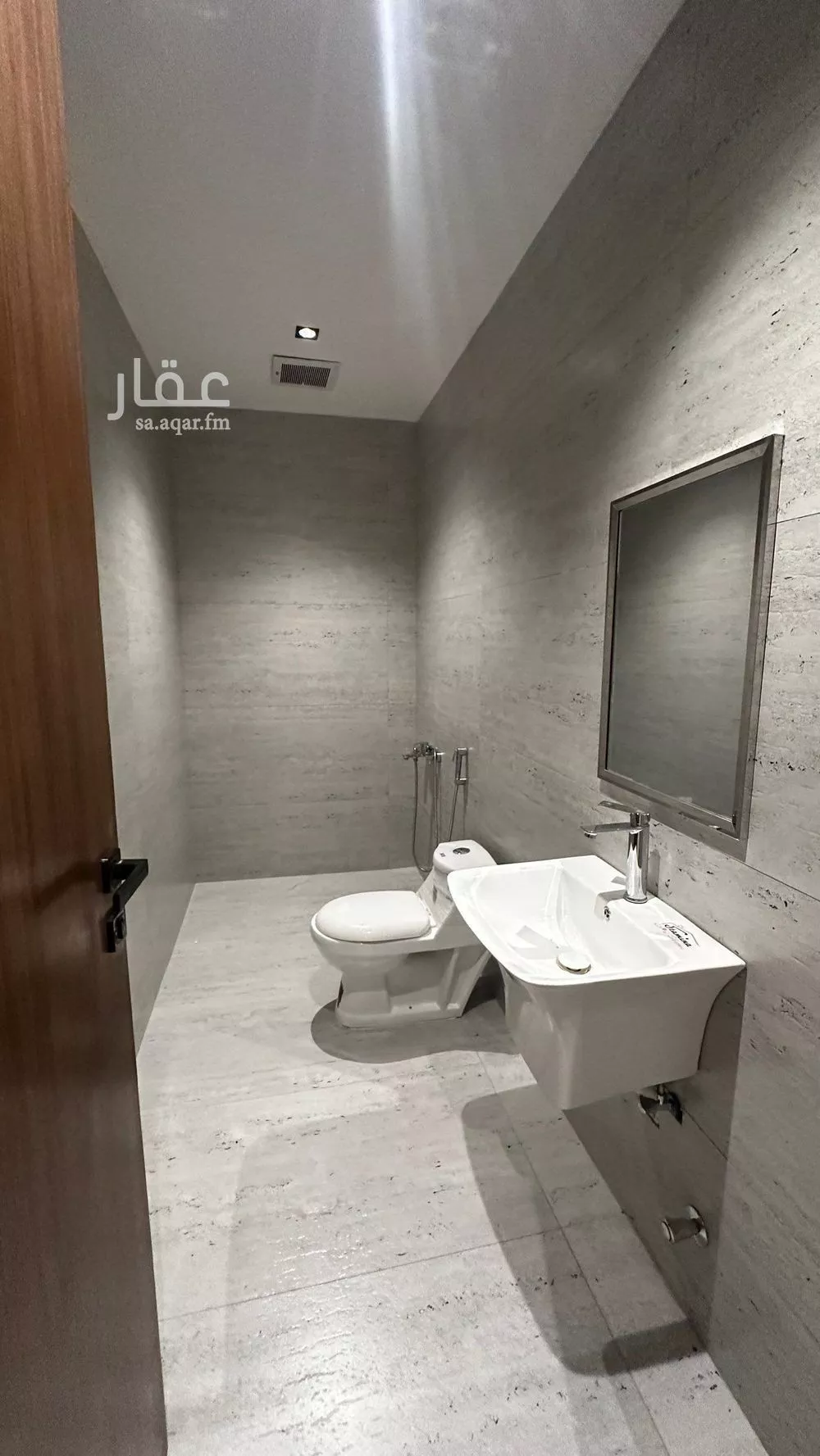 فيلا 6 غرف في المهدية 23