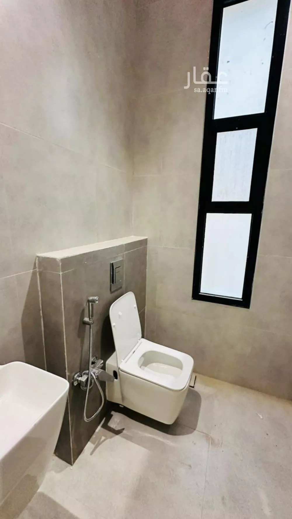 فيلا 13 غرف في النرجس 23