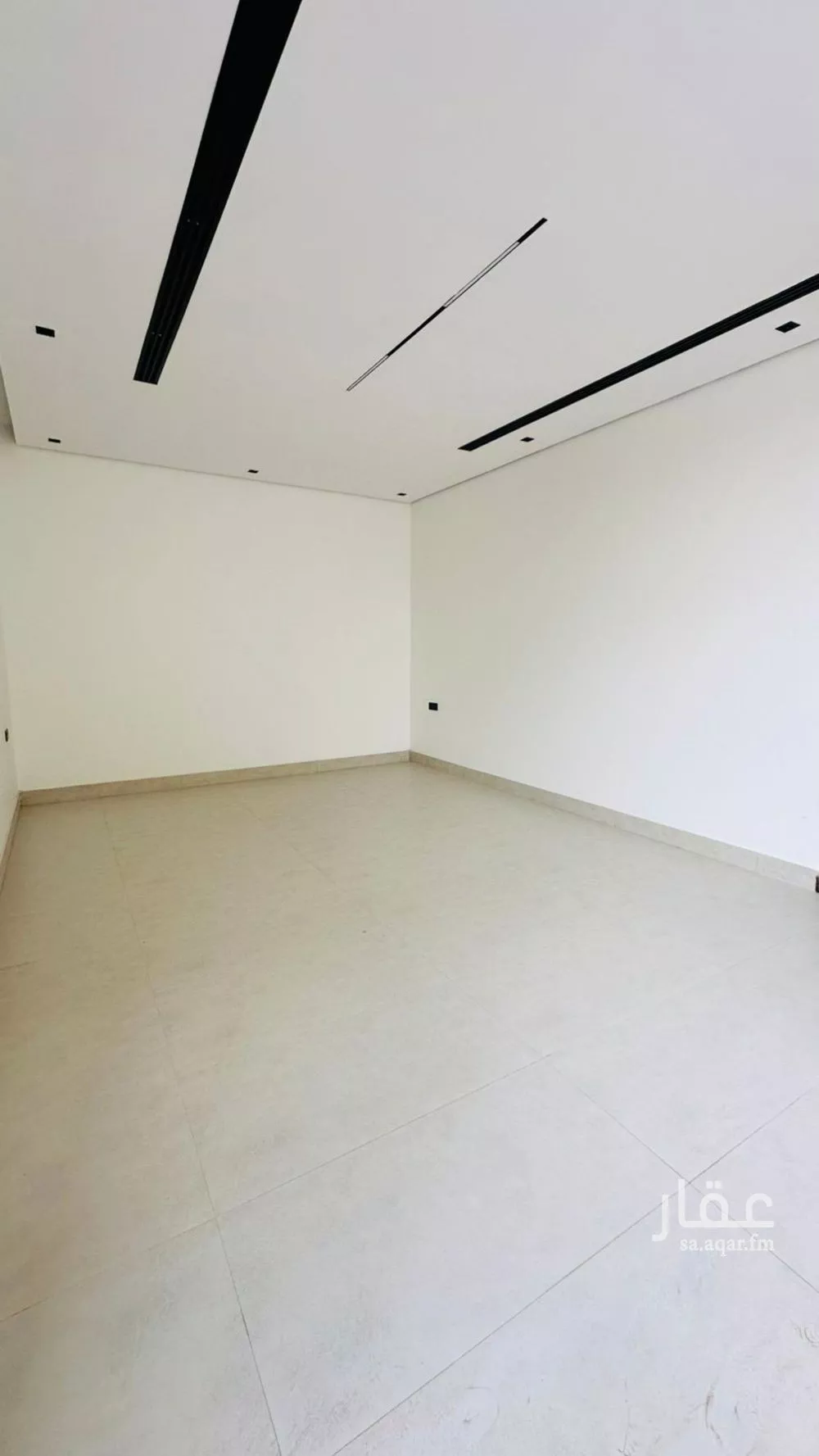 فيلا 13 غرف في النرجس 27