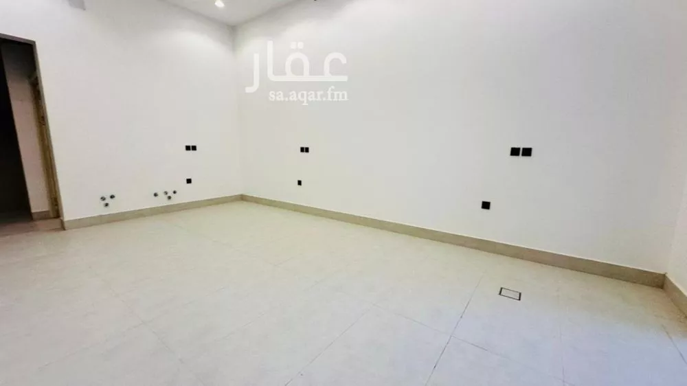 فيلا 13 غرف في النرجس 5