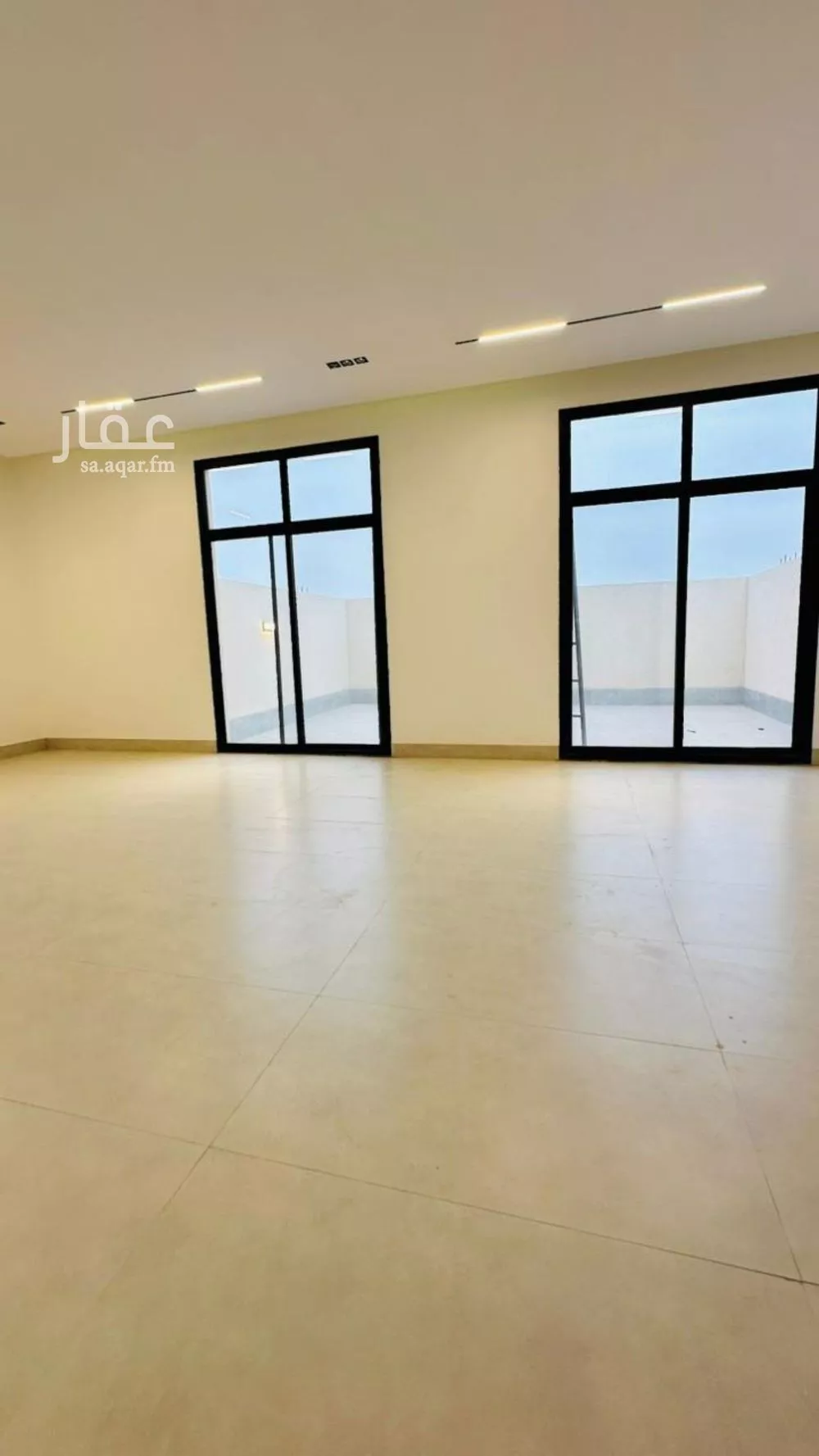 فيلا 13 غرف في النرجس 9