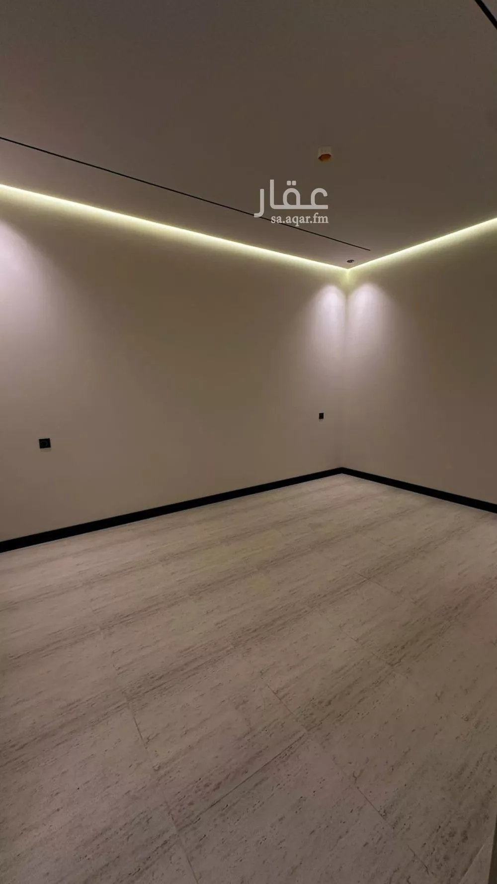 5 bedroom villa in Dhahrat Laban 7