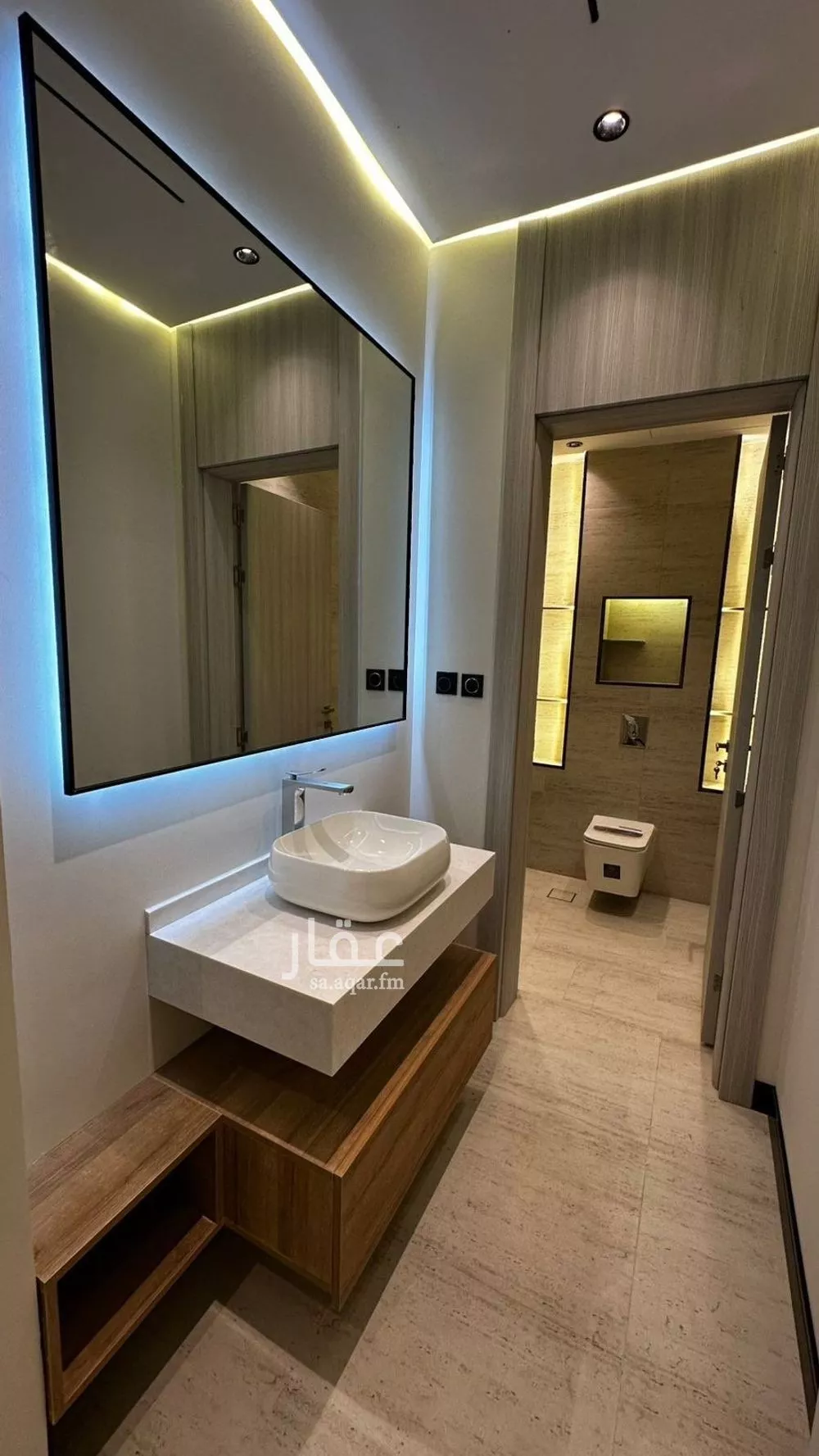 5 bedroom villa in Dhahrat Laban 9