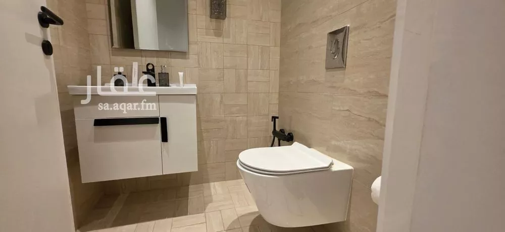 3 bedroom apartment in Al Malqa 10