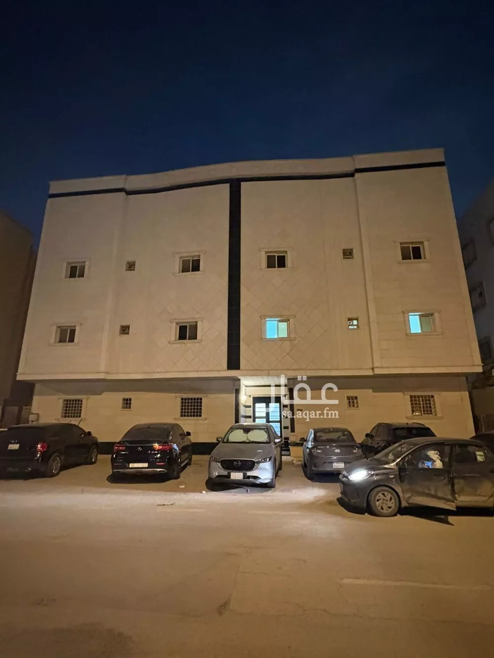 3 bedroom apartment in Al Aqiq 6