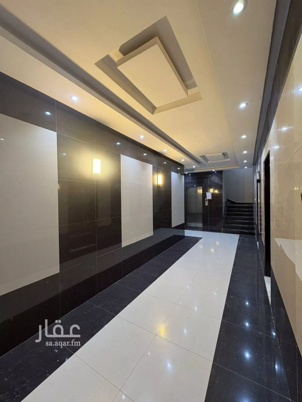 3 bedroom apartment in Al Aqiq 7