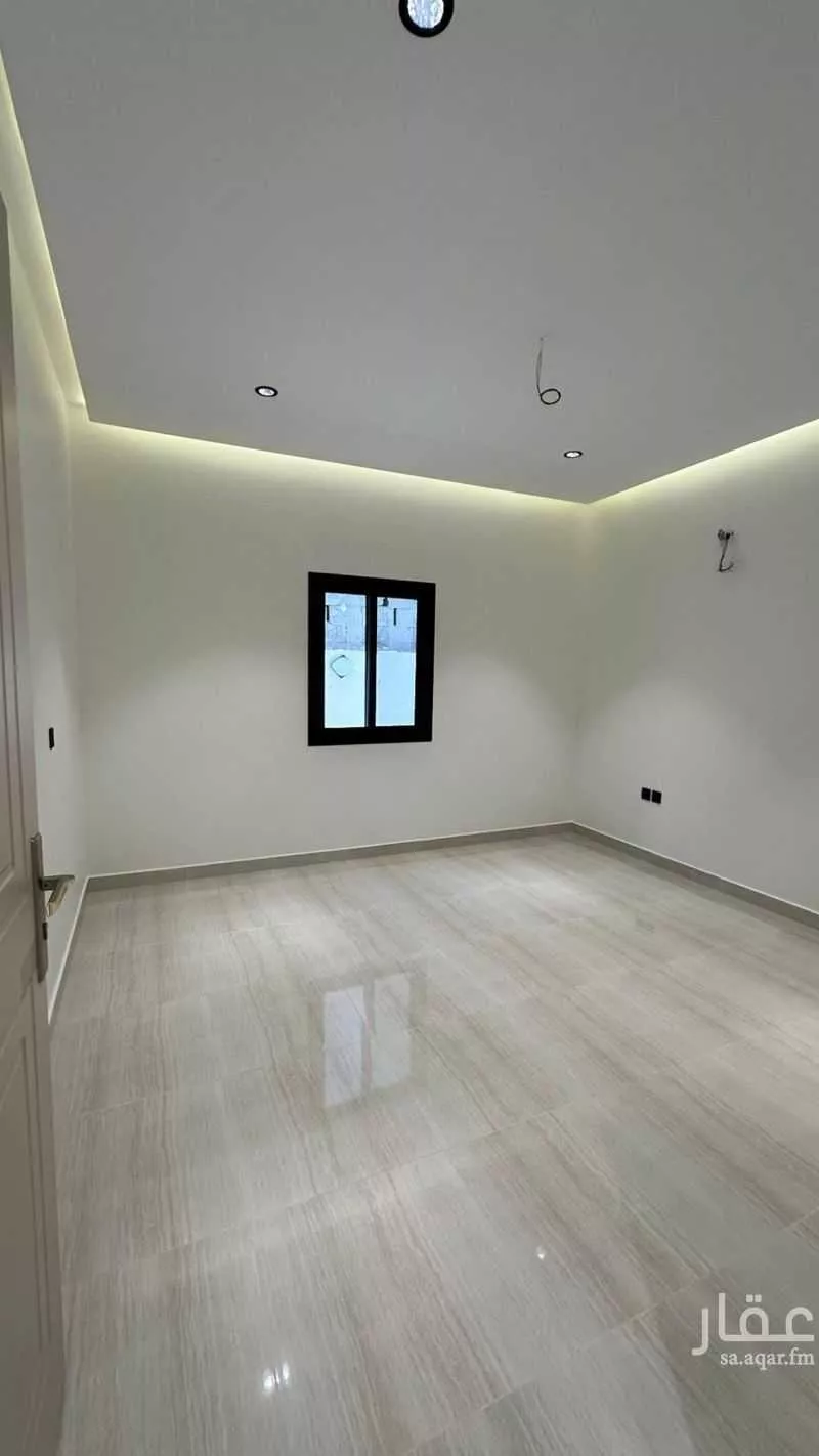 فيلا 11 غرف في الملك فهد 3