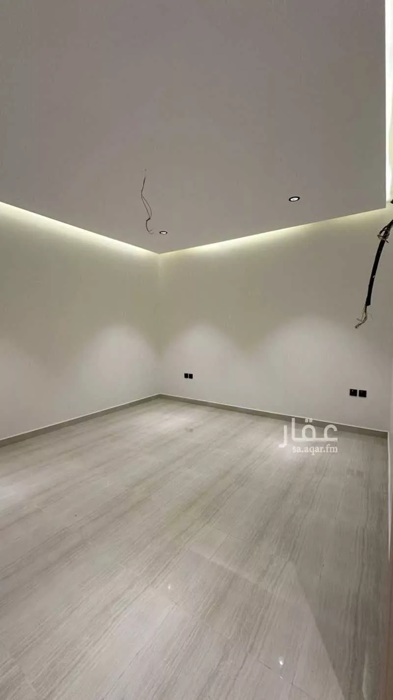 فيلا 11 غرف في الملك فهد 7