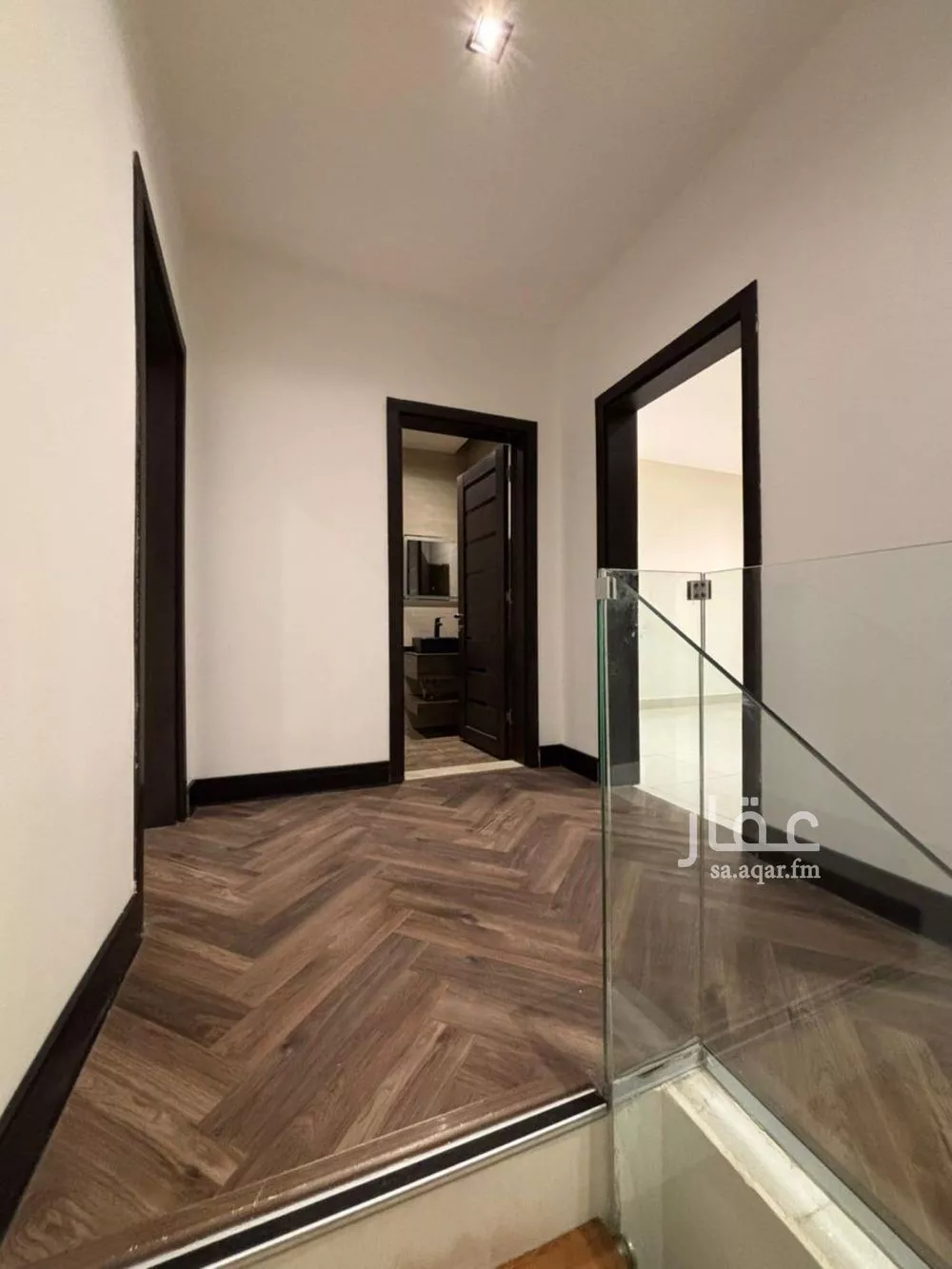 شقة 5 غرف في العارض 6