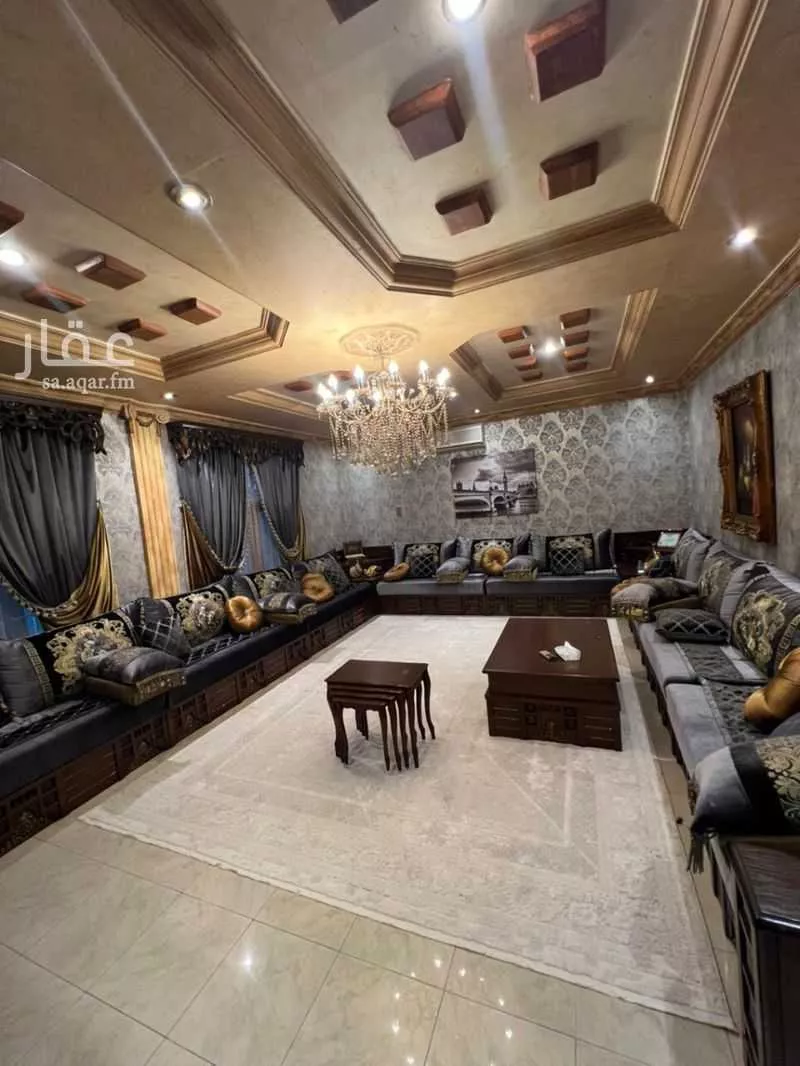 فيلا 12 غرف في النعيم 7