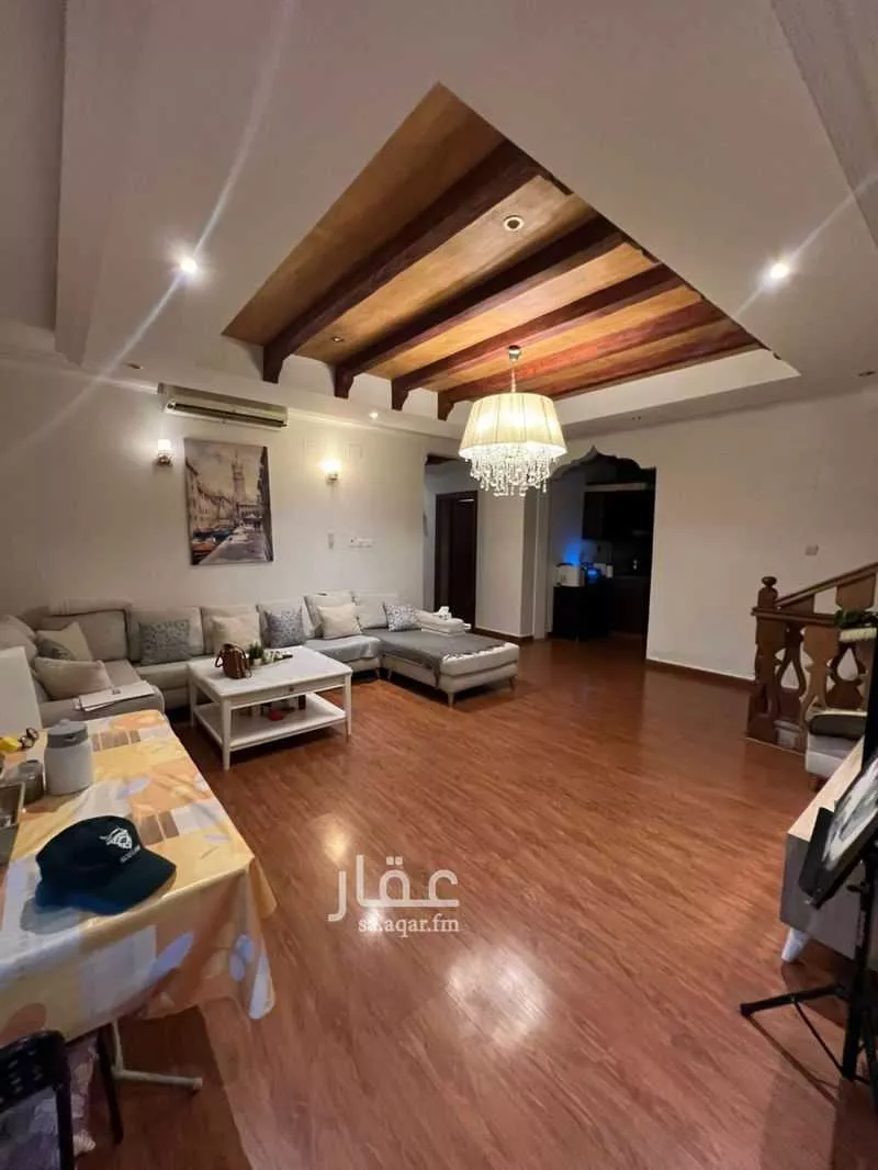 فيلا 12 غرف في النعيم 10