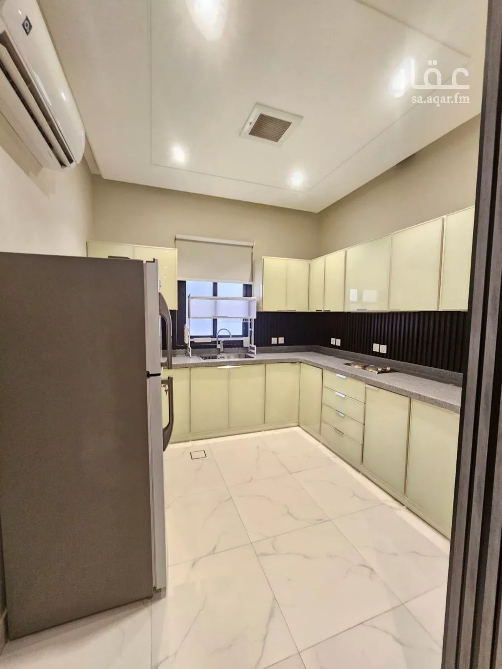 شقة 3 غرف في العارض 11