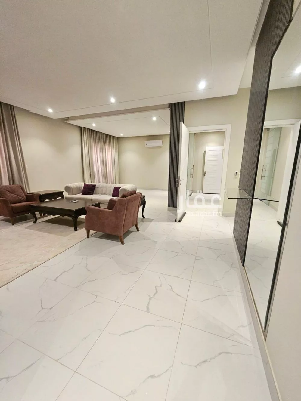 شقة 3 غرف في العارض 4