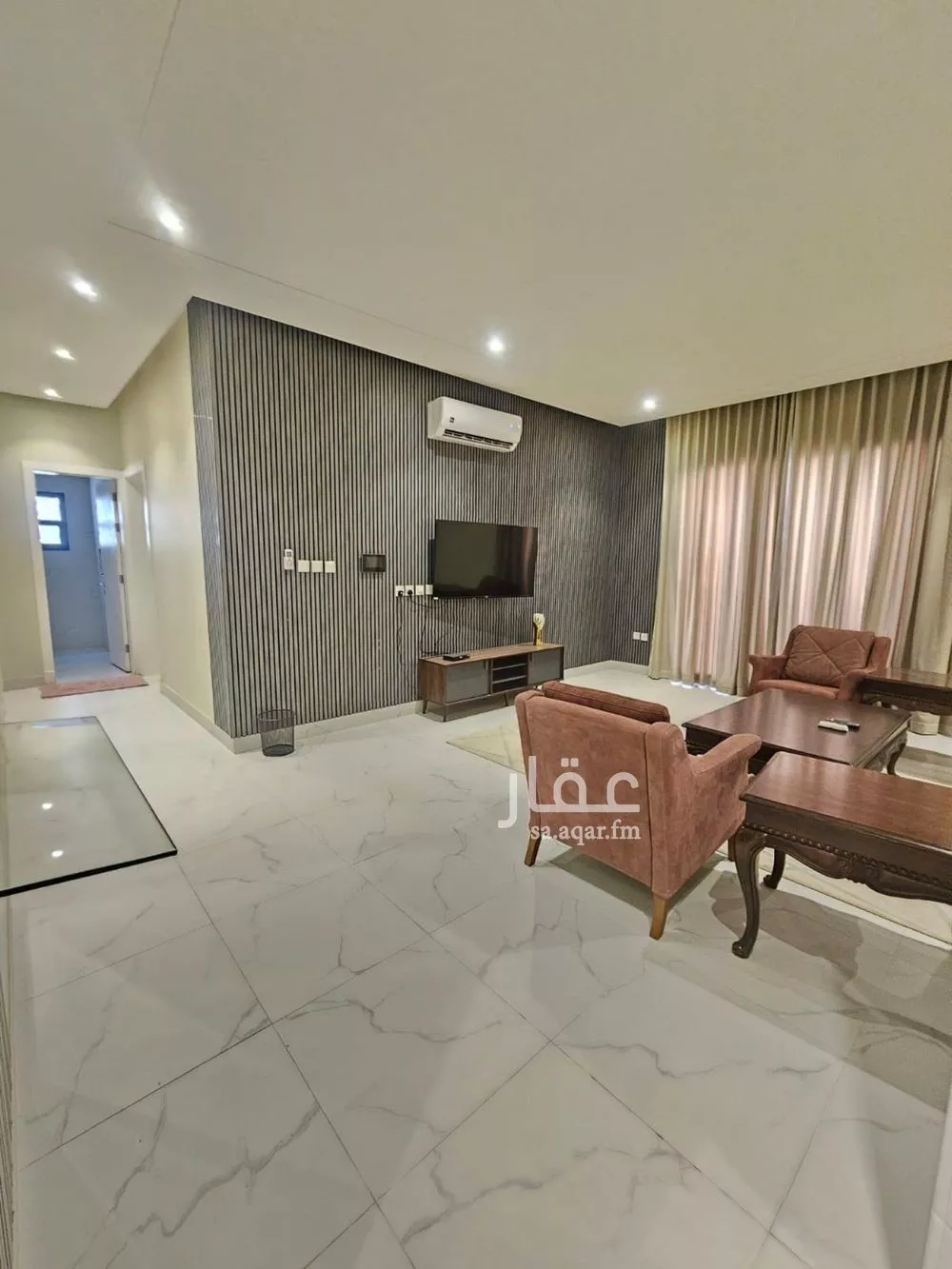 شقة 3 غرف في العارض 7