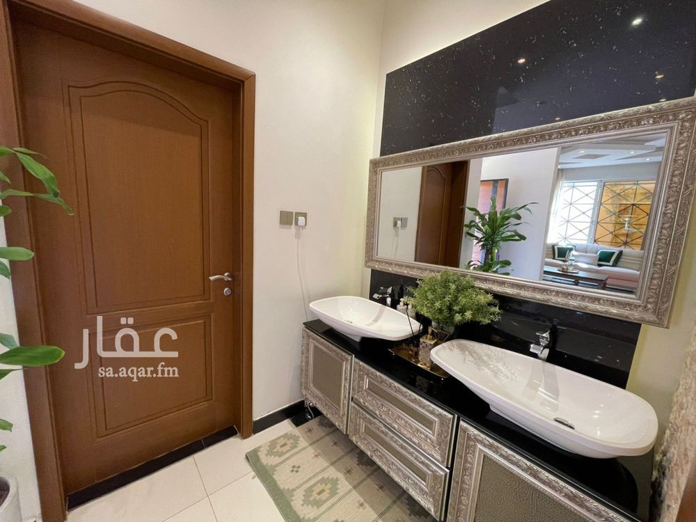 فيلا 4 غرف في التعاون، الرياض 12